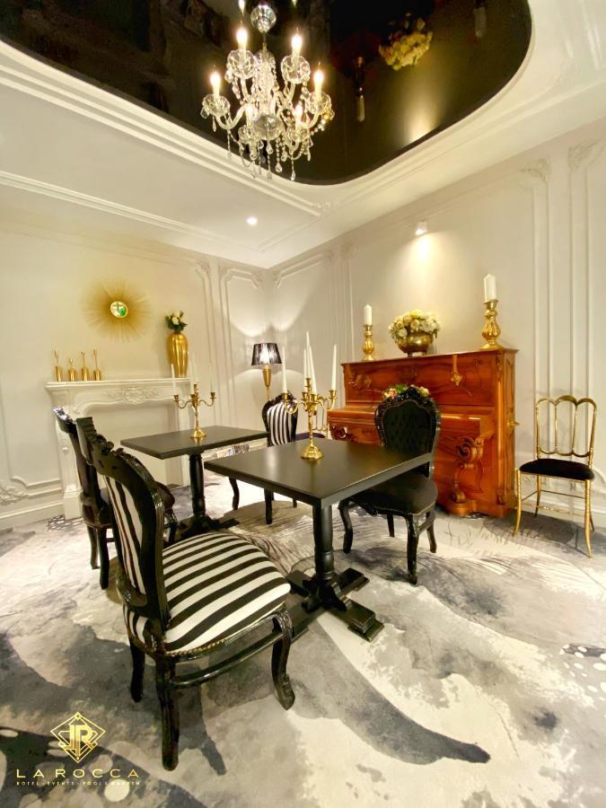 La Rocca Boutique Hotel Craiova Eksteriør billede