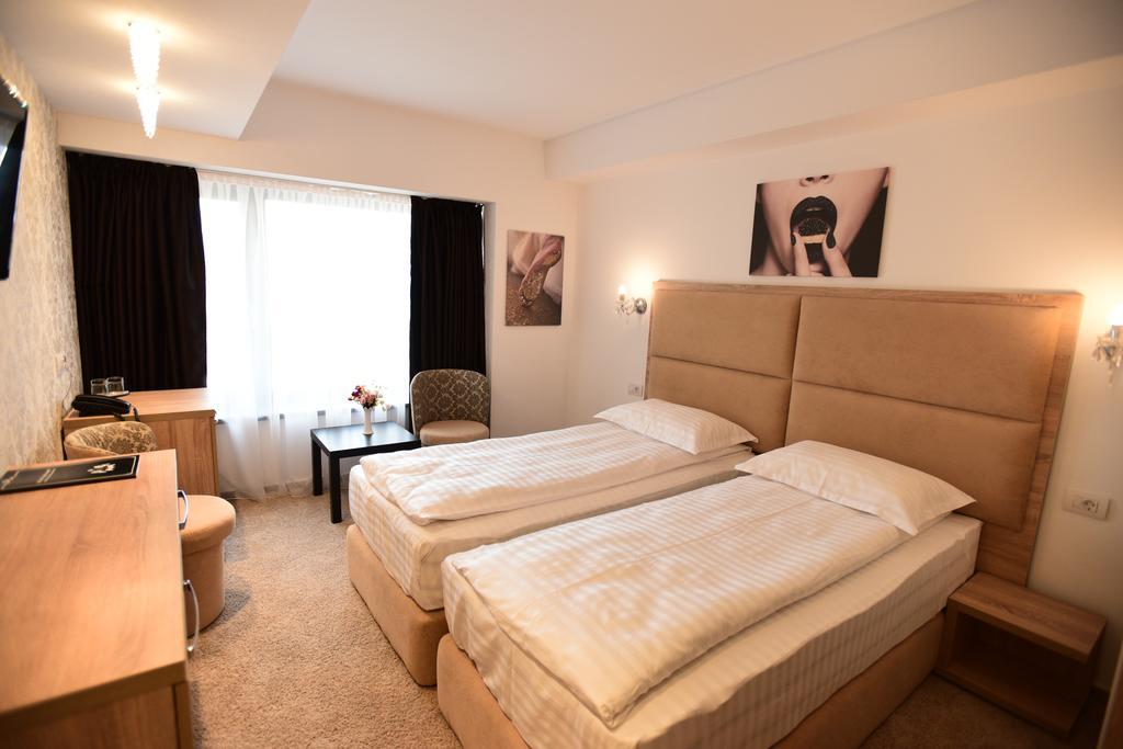 La Rocca Boutique Hotel Craiova Eksteriør billede