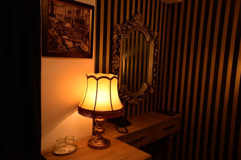 La Rocca Boutique Hotel Craiova Eksteriør billede
