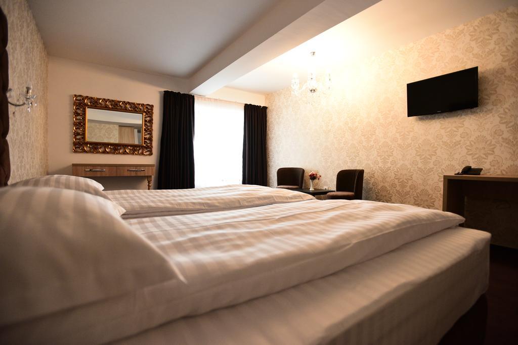 La Rocca Boutique Hotel Craiova Eksteriør billede