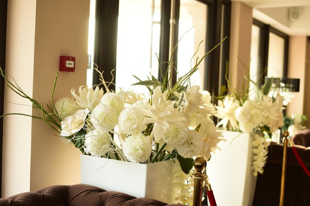 La Rocca Boutique Hotel Craiova Eksteriør billede